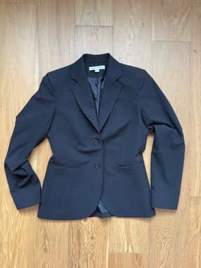 Larry Levine Black Women's Two-Button Blazer